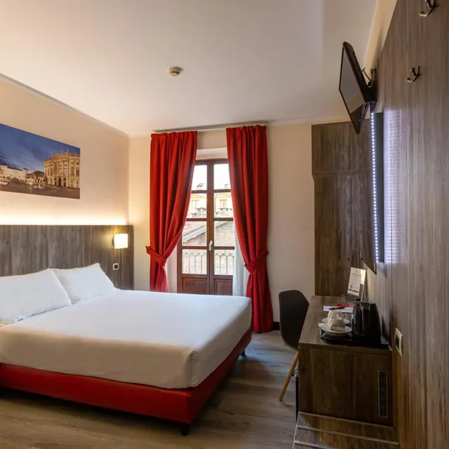 غرفة بسرير مزدوج، Urbani Hotel 4/10