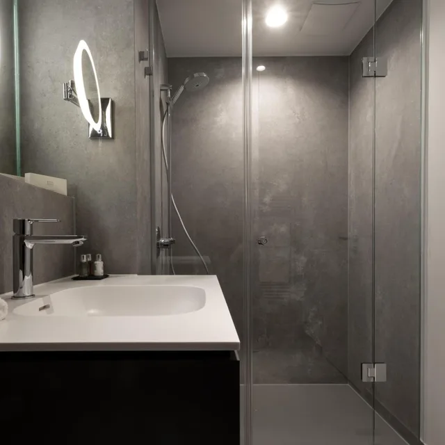 غرفة تنفيذية، KPM Hotel and Residences 6/8