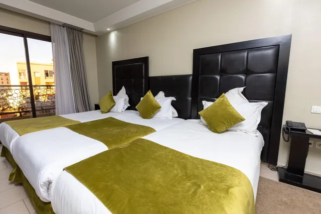 غرفة قياسية ثلاثية، Tempoo Hotel - Adults Only 1/3