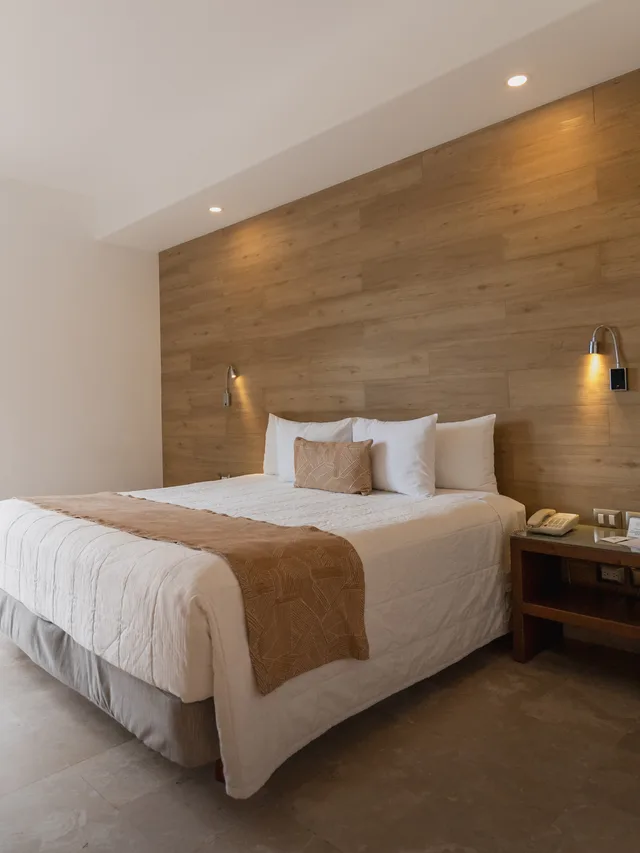 غرفة بسرير كينج، Hotel Catedral La Paz 1/5