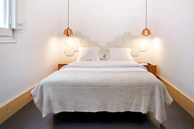 Tiny, Double Bed، La Casa de Antonio Petit Hotel 6/10