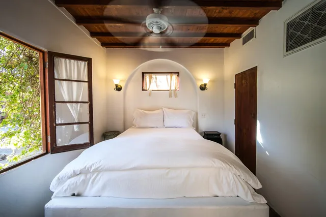 Suite, Bungalow, Queen Bed، Korakia Pensione 2/3