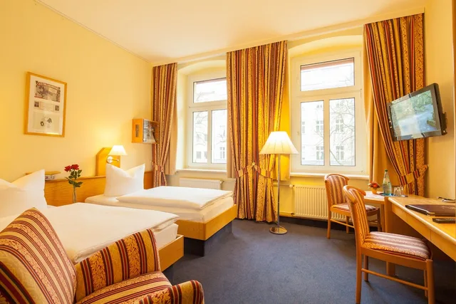 Standard, Double Bed, City View, Hotel Kastanienhof Berlin 2/8