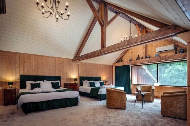 Suite, 1 Queen and 3 Single Beds, Chateau de Candie 10/10