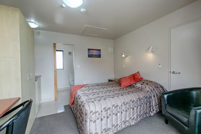 Compact, Studio, Bella Vista Motel Hokitika 1/2