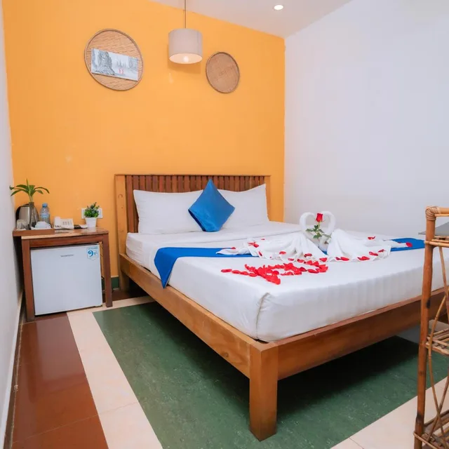 غرفة قياسية بسرير مزدوج، Grand Elevation Hotel 3/9