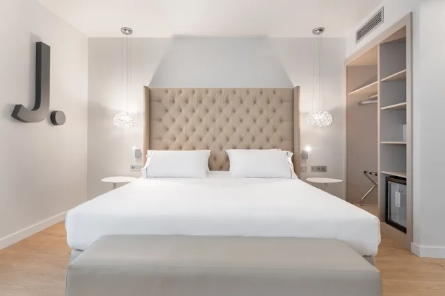 غرفة بريميوم بسرير كينج، Eurostars Marques de Vallejo 2/10