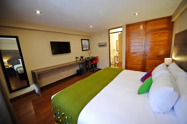 غرفة سوبيريور بسرير مزدوج بإطلالة، Union Hotel Cusco 3/4