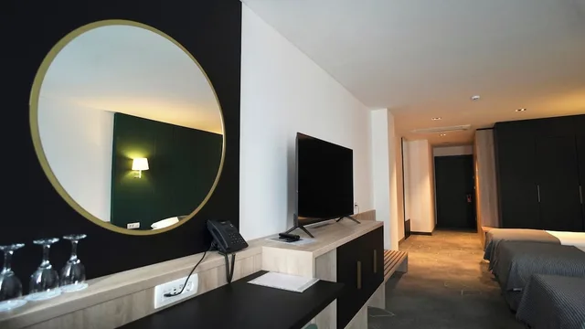 غرفة سوبيريور ثلاثية بثلاثة أسرّة، Hotel Diplomat 5/6