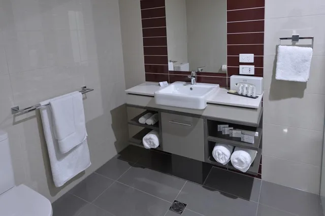 غرفة تنفيذية بسرير كينج، Rydges Palmerston 5/5