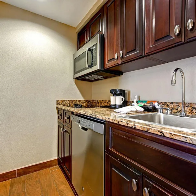 جناح بسرير كينج بغرفة نوم واحدة مع أريكة، Homewood Suites by Hilton Albuquerque Airport 5/5