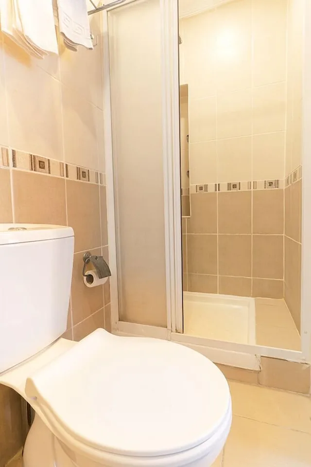 غرفة قياسية بسرير كينج، Pamuk City Hotel 2/2