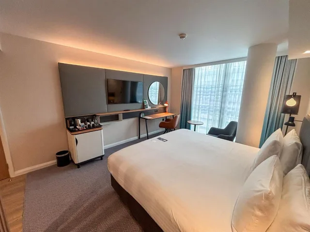 غرفة بريميوم بسرير كوين، Holiday Inn London - Whitechapel by IHG 1/10