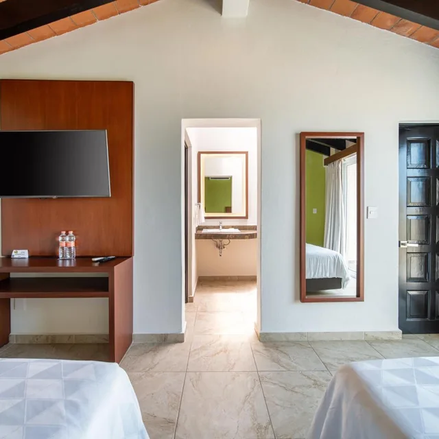 2 Bedrooms, Villa, Villas Coral Huatulco 7/10