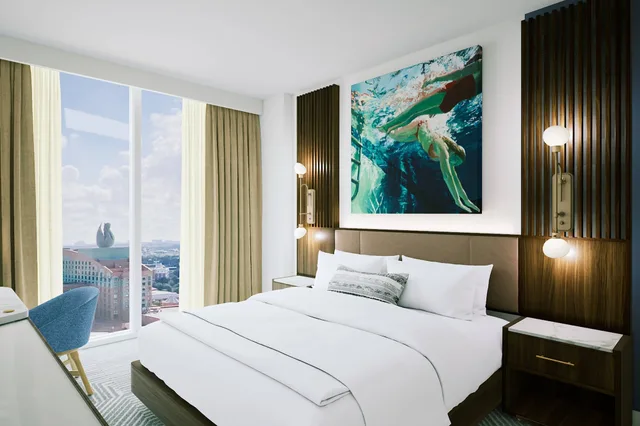Junior Suite, Studio, King Bed, Sofa، Walt Disney World Swan Reserve 1/10