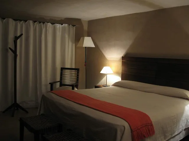 غرفة قياسية بسرير مزدوج، Hotel Vientonorte 1/3