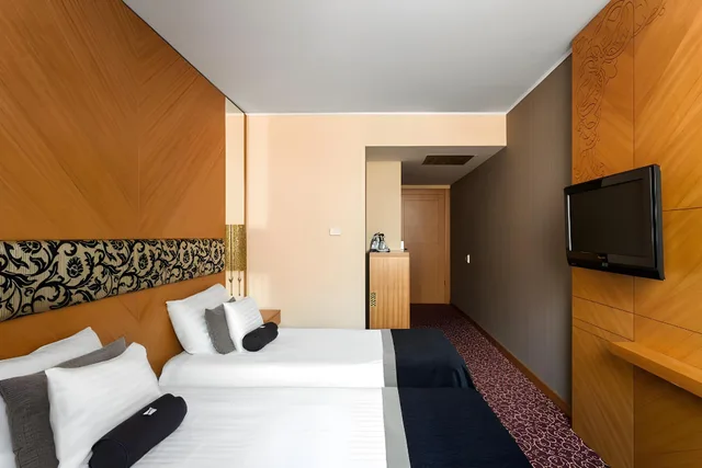 غرفة قياسية ثلاثية، Marmara Hotel 1/1