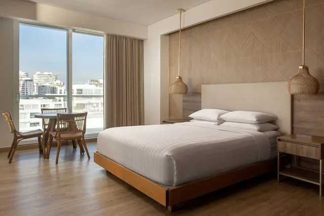1 Bedroom, Suite, King Bed, Ocean Front, Balcony، Santa Marta Marriott Resort Playa Dormida 2/10