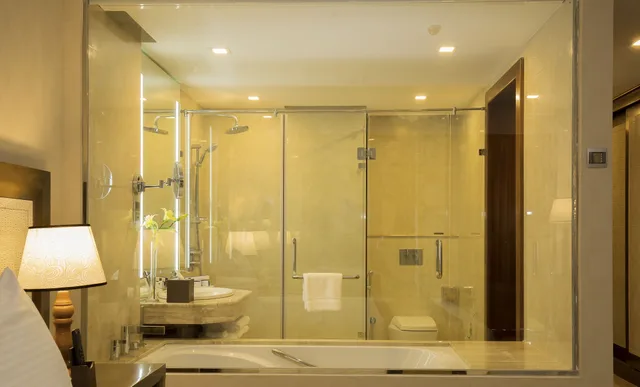 غرفة بريميير بسرير كينج، Marino Beach Colombo 3/3