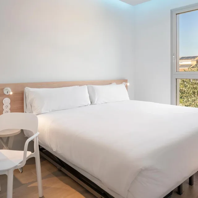 غرفة مزدوجة، B&B HOTEL Lleida 2/10