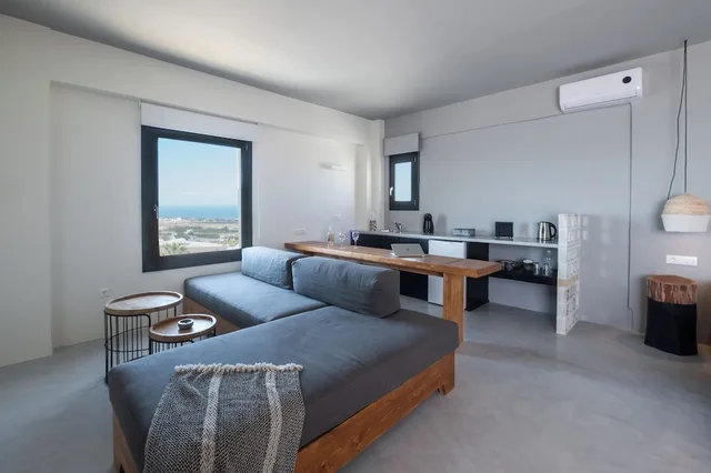Horizon, Superior, Suite, Double Bed, Sofa, Ifestau.4 4/10
