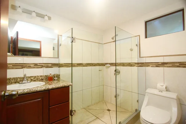 Suite, Beach Front، The Coast Beachfront Hotel 6/16
