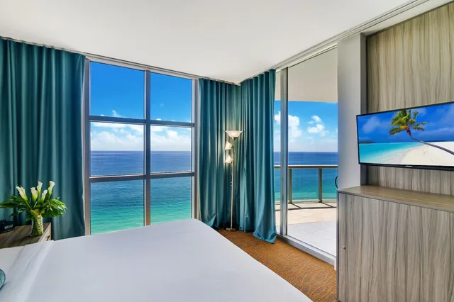 2 Bedrooms, Luxury, Penthouse, Beach Front, Ocean View، Marenas Beach Resort 1/2