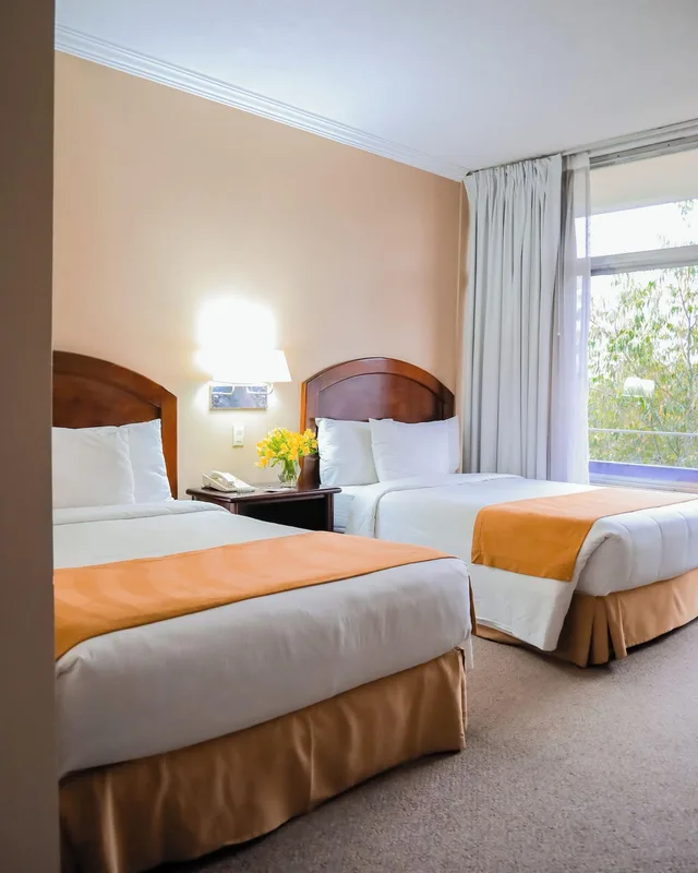 غرفة بزنس بسرير مزدوج، Hotel Quito by Sercotel 1/2