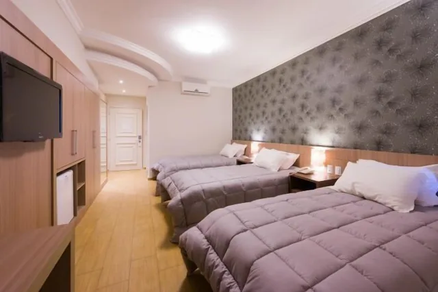 غرفة بريميير ثلاثية بثلاثة أسرّة، Hotel Continental Inn 3/10