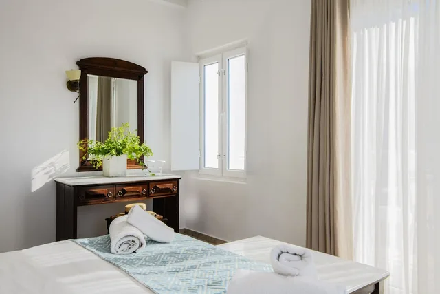 غرفة قياسية، Pelican Bay Art Hotel 3/8