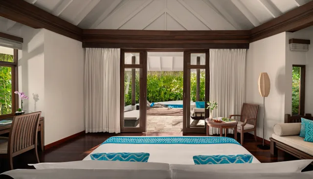 Sunrise Beach Pool Villa -Transfer Included، Anantara Dhigu Maldives Resort 5/5