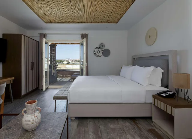 Junior Suite, King Bed, Hot Tub, Sea Breeze Santorini Beach Resort, Curio by Hilton 4/6