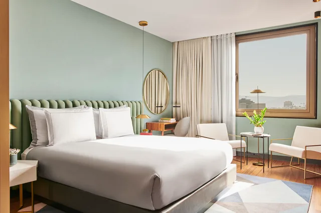 غرفة كلوب بسرير مزدوج، Grand Hyatt Barcelona 1/5