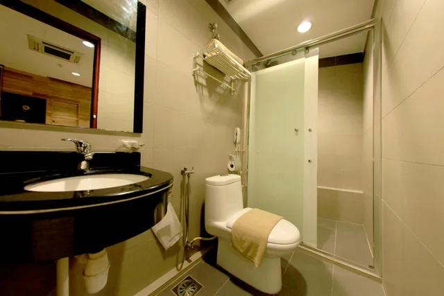 Superior, Queen Bed, Ming Paragon Hotel 3/3