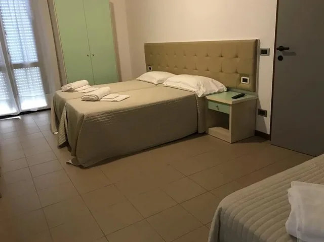 2 Bedrooms, Superior, Apartment, 1 Queen and 3 Single Beds, Residence Viale Venezia 3/5
