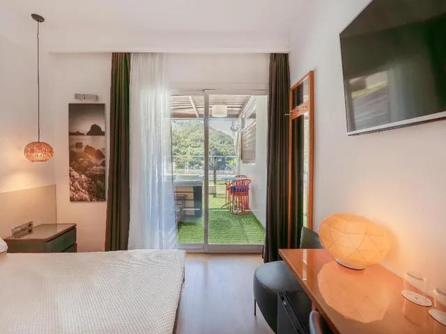 Deluxe, Single, Double Bed, Hot Tub, Terrace, Palladium Hotel Cala Llonga - Adults Only 1/1