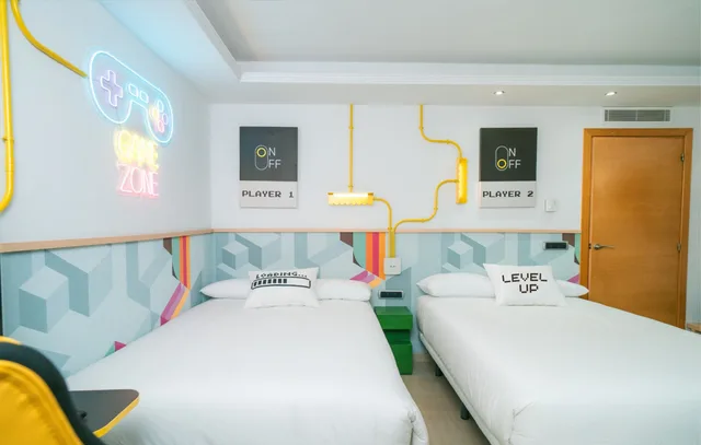 غرفة بسرير مزدوج أو سريرين منفصلين لذوي الإعاقة، Hotel Magic Games 1/2
