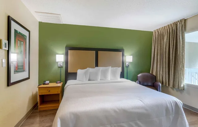 جناح بسرير كينج مع أريكة، Extended Stay America Secaucus New York City Area 1/5