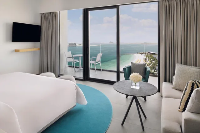 Beach, Premium, King Bed, with Pool، Movenpick Resort Al Marjan Island 3/15