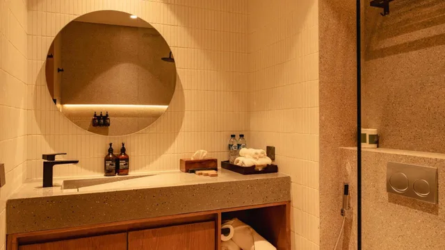 Deluxe, Bathtub, Pool Access، The Akasha Canggu Hotel 3/4
