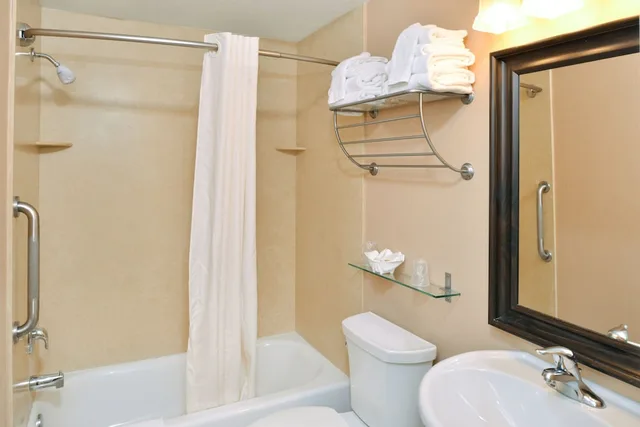 Deluxe, 2 Queen Beds, Harbour View, Dana Point Marina Inn 4/4
