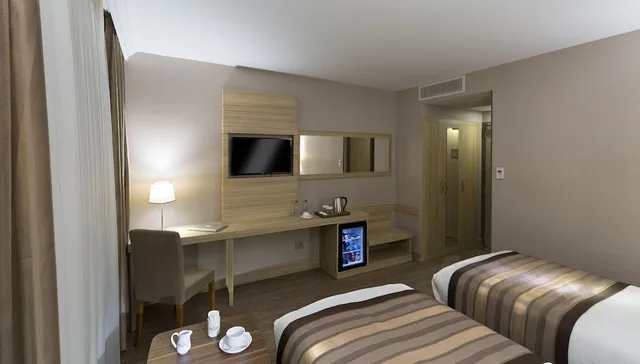 غرفة قياسية بسريرين منفصلين، Regard Hotel 2/3