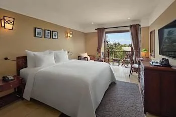 Deluxe, Balcony, Classic Wing، La Siesta Resort Spa Hoi An 2/2