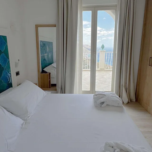 غرفة ديلوكس بسرير كوين مع أريكة، Splendid Hotel Taormina 1/5