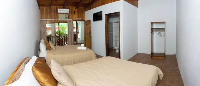 غرفة قياسية بسريرين مزدوجين، Arenal Hostel Resort 5/9