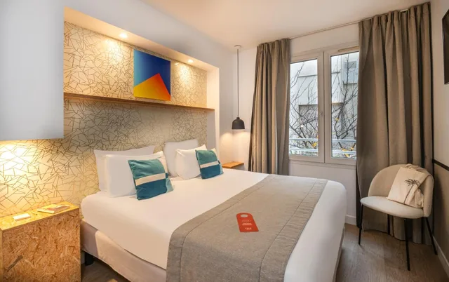 Room, Double Bed, Hotel Izzy By Happyculture 4/10