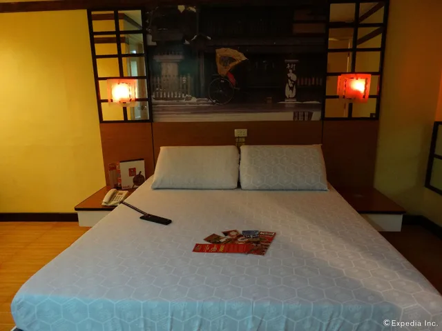 غرفة تنفيذية بسرير كوين، Hotel Sogo Wood Street Pasay 5/7