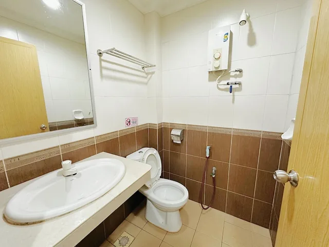 غرفة ديلوكس بسريرين منفصلين، Hotel O Tasik Utama 2/2