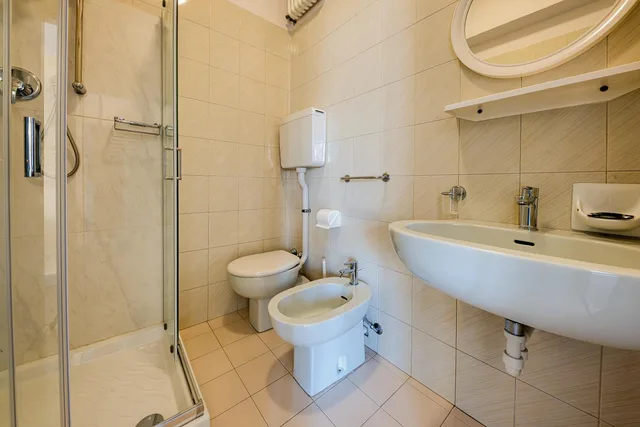 Deluxe, Hotel Augustus 9/10
