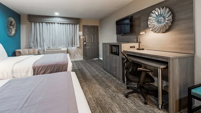 غرفة قياسية بسريرين كوين، Best Western Big Country Inn 3/7
